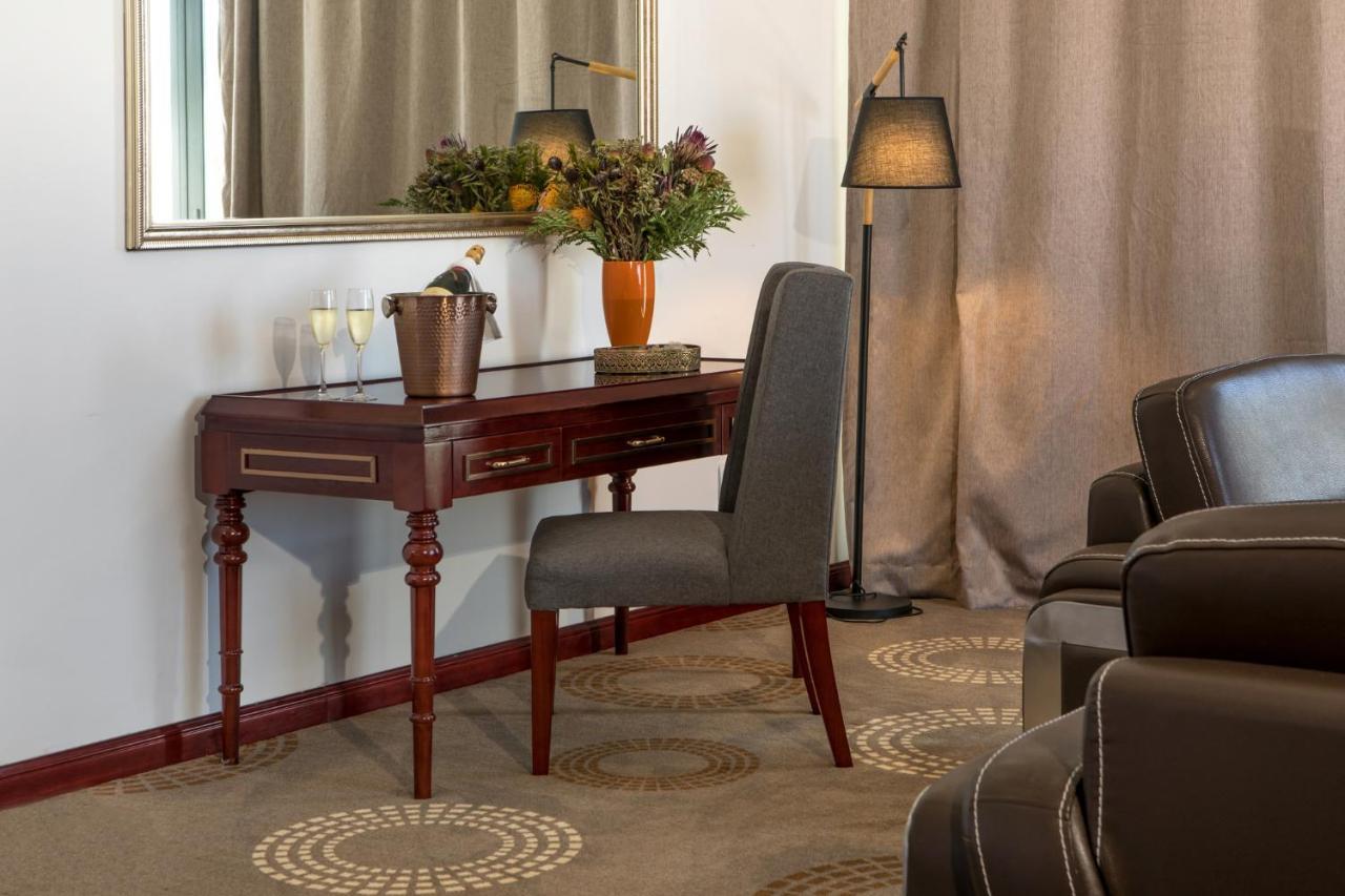 Flamingo Villas Boutique Hotel Walvis Bay Ngoại thất bức ảnh